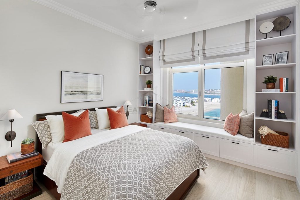 bedroom in Creating Homes' Shoreline Apartments project in Palm Jumeirah, Dubai.